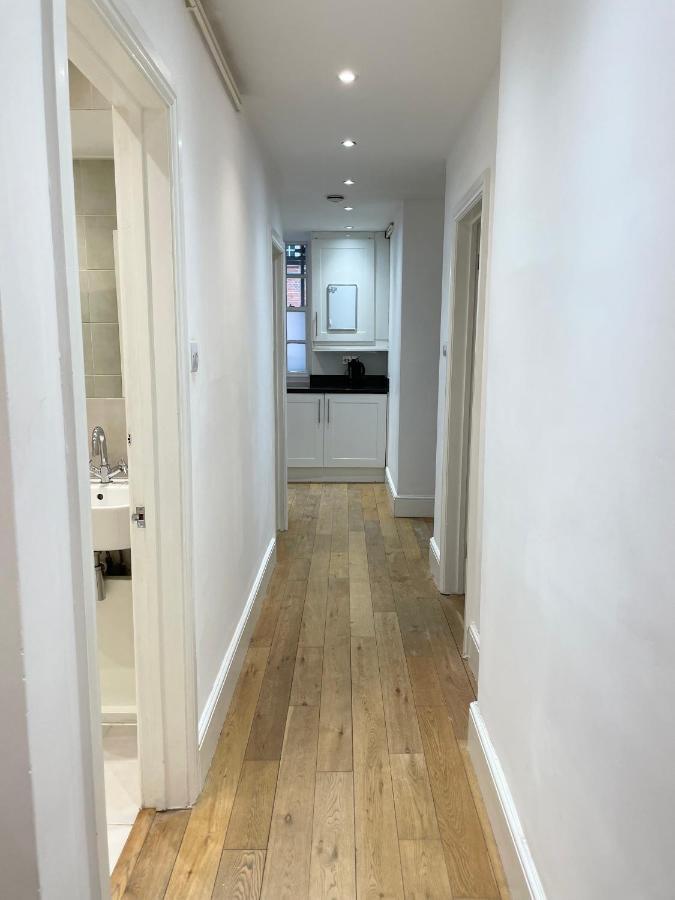 Westminster Apartment Near River Thames Лондон Екстер'єр фото